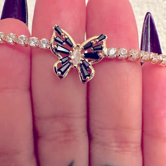 Black Butterfly Bracelet - Picture 2 of 4